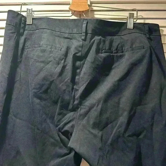 Men Pants - Picture 4 of 5